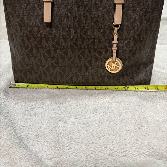 EUC Michael Kors Brown Signature Tote Bag - Picture 10 of 11